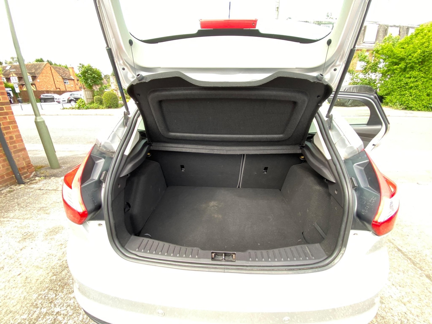 Used Ford Focus for sale - 76996776: Photo 48