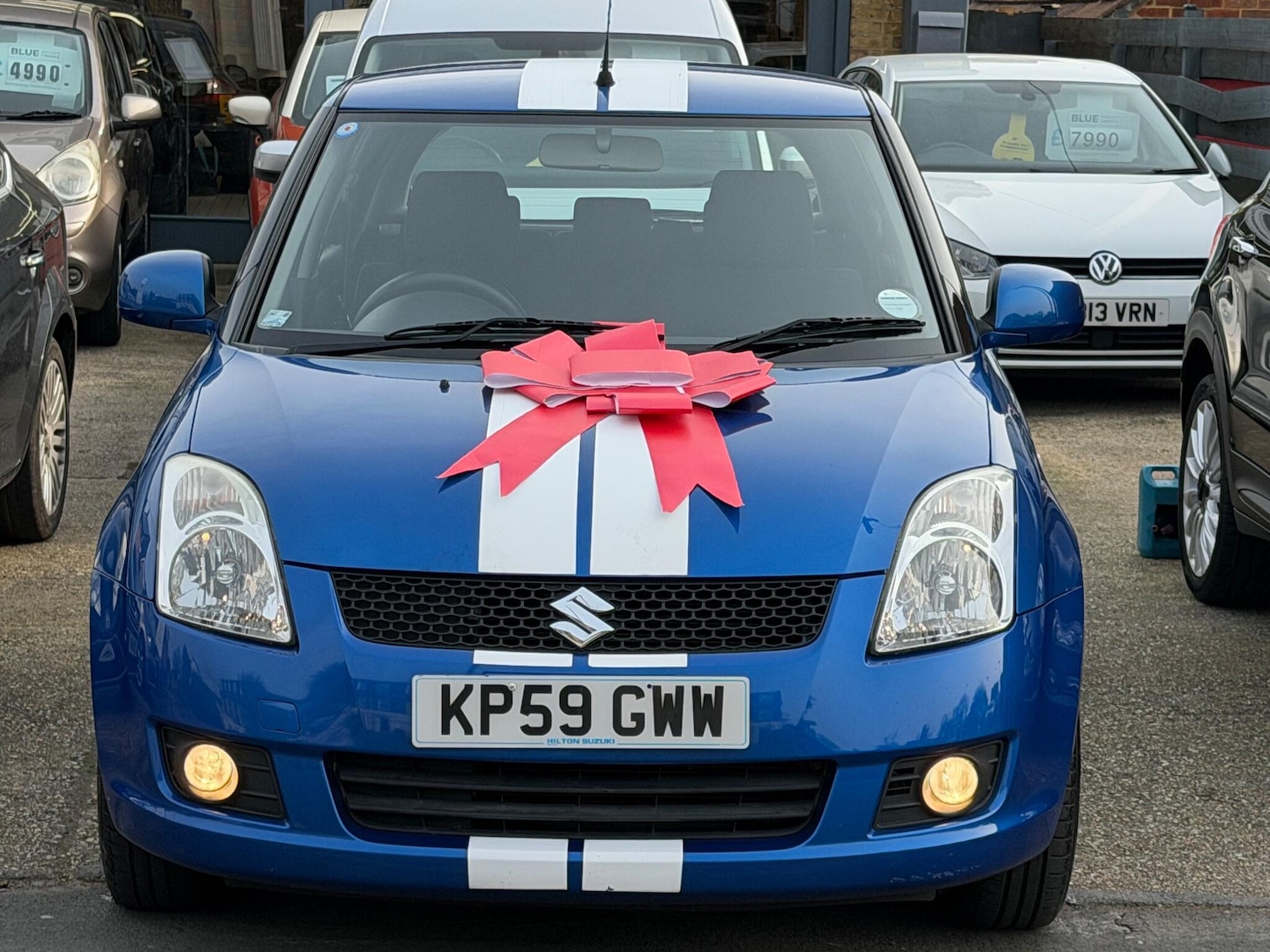 Used Suzuki Swift 2009 for sale - 77993772: Photo 2