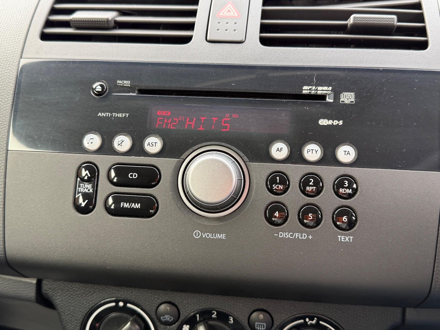 Used Suzuki Swift 2009 for sale - 77993772: Photo 22