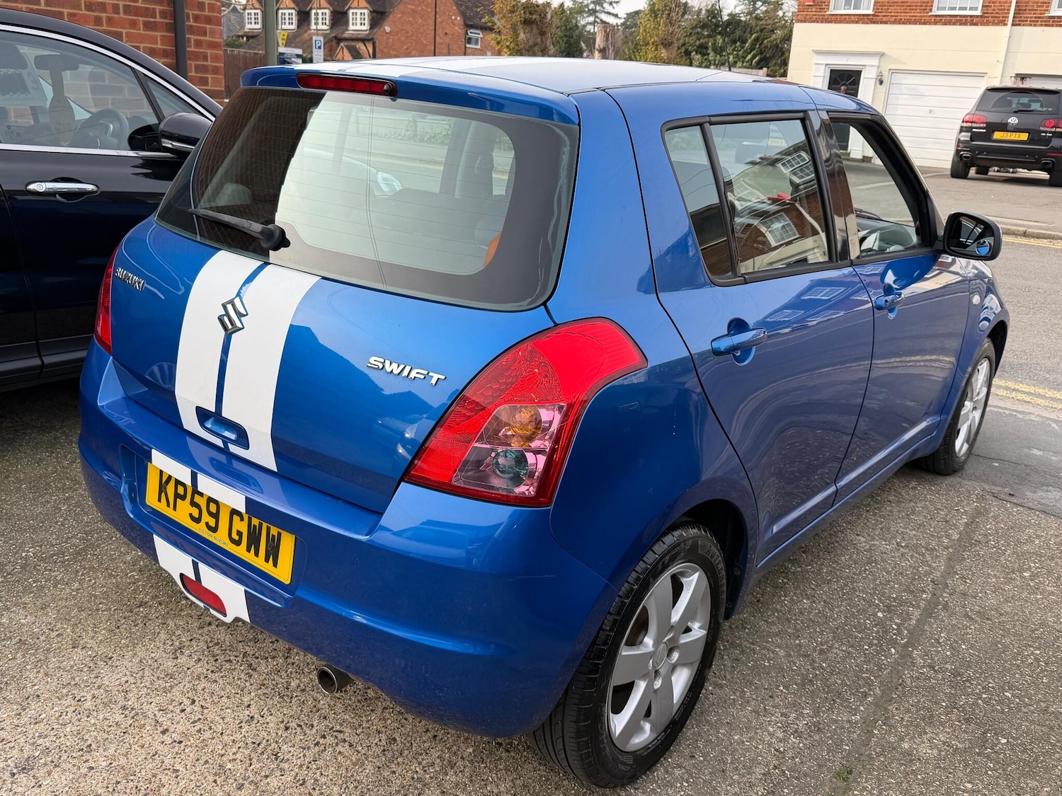 Used Suzuki Swift 2009 for sale - 77993772: Photo 9