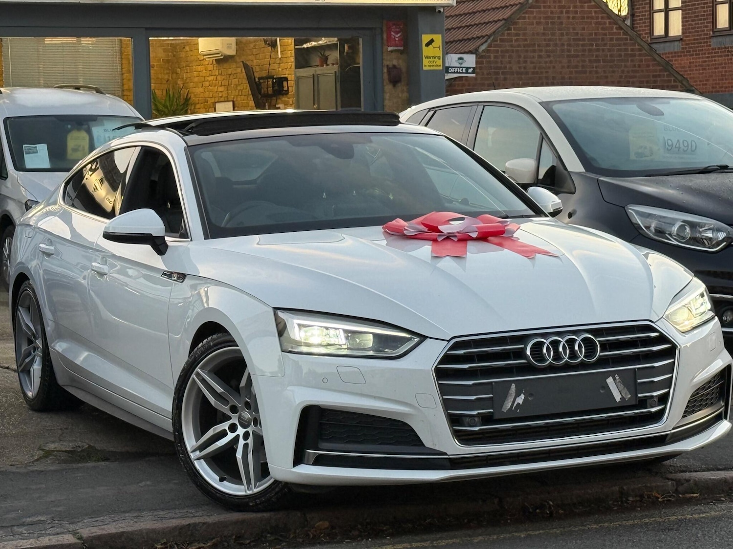 Used Audi A5 2019 for sale - 76658654: Photo 2