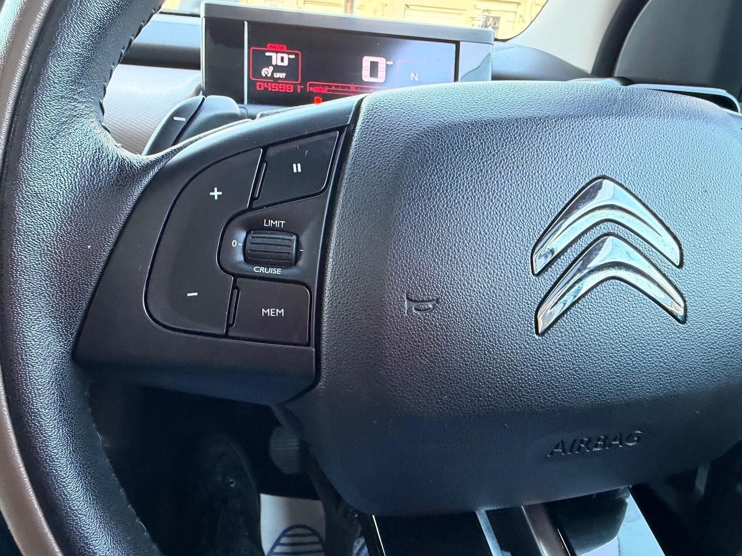 Used Citroen C4 Cactus 2015 for sale - 77060358: Photo 25