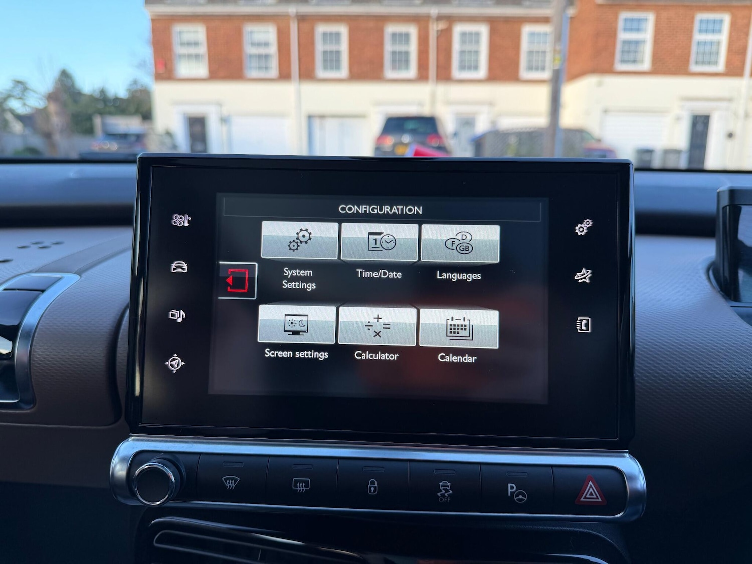 Used Citroen C4 Cactus 2015 for sale - 77060358: Photo 35