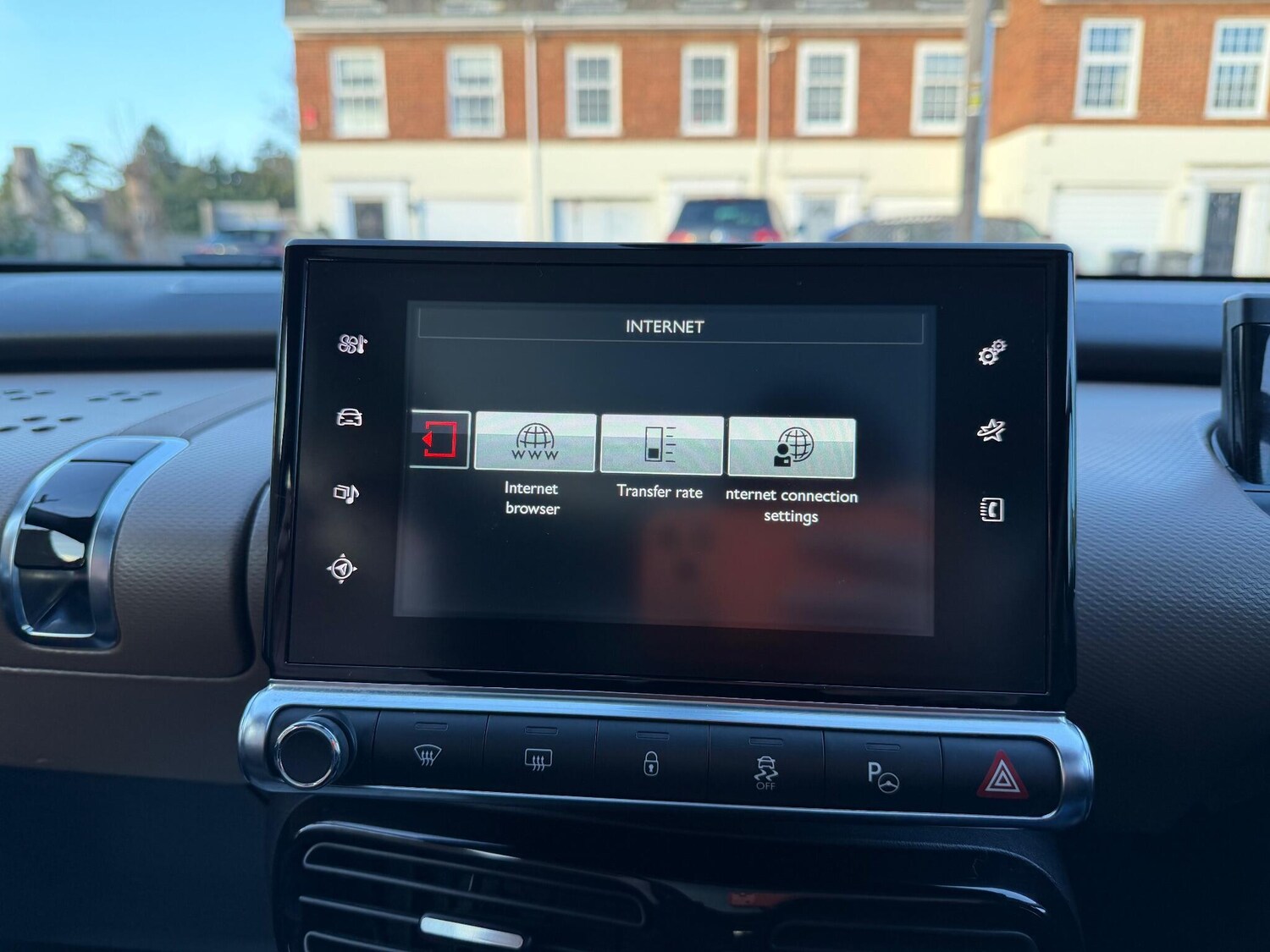 Used Citroen C4 Cactus 2015 for sale - 77060358: Photo 37