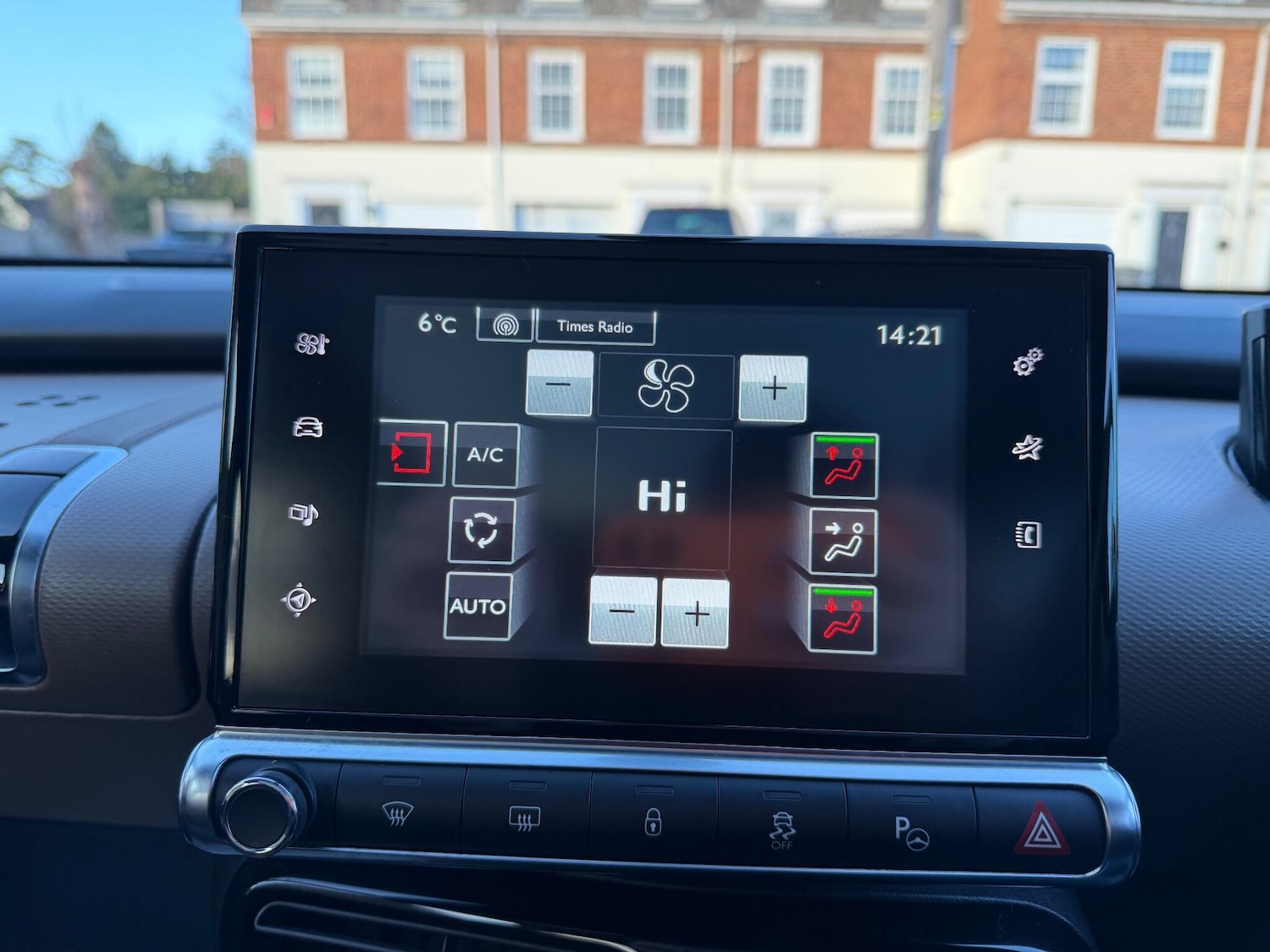 Used Citroen C4 Cactus 2015 for sale - 77060358: Photo 46