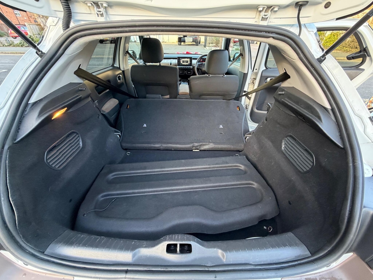 Used Citroen C4 Cactus 2015 for sale - 77060358: Photo 51