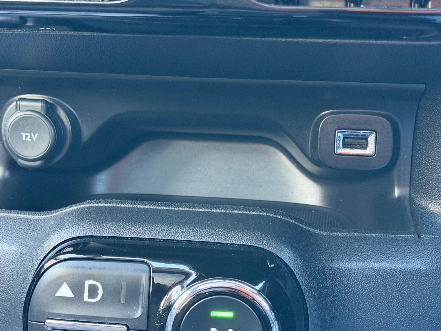 Used Citroen C4 Cactus 2015 for sale - 77060358: Photo 58