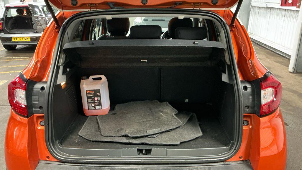 Used Renault Captur 2014 for sale - 77538523: Photo 19