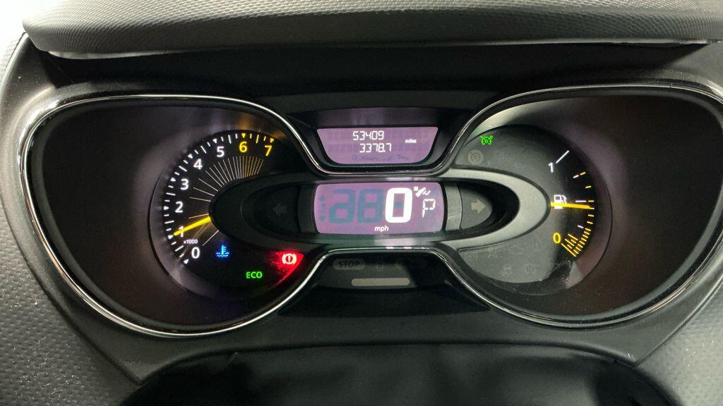 Used Renault Captur 2014 for sale - 77538523: Photo 24