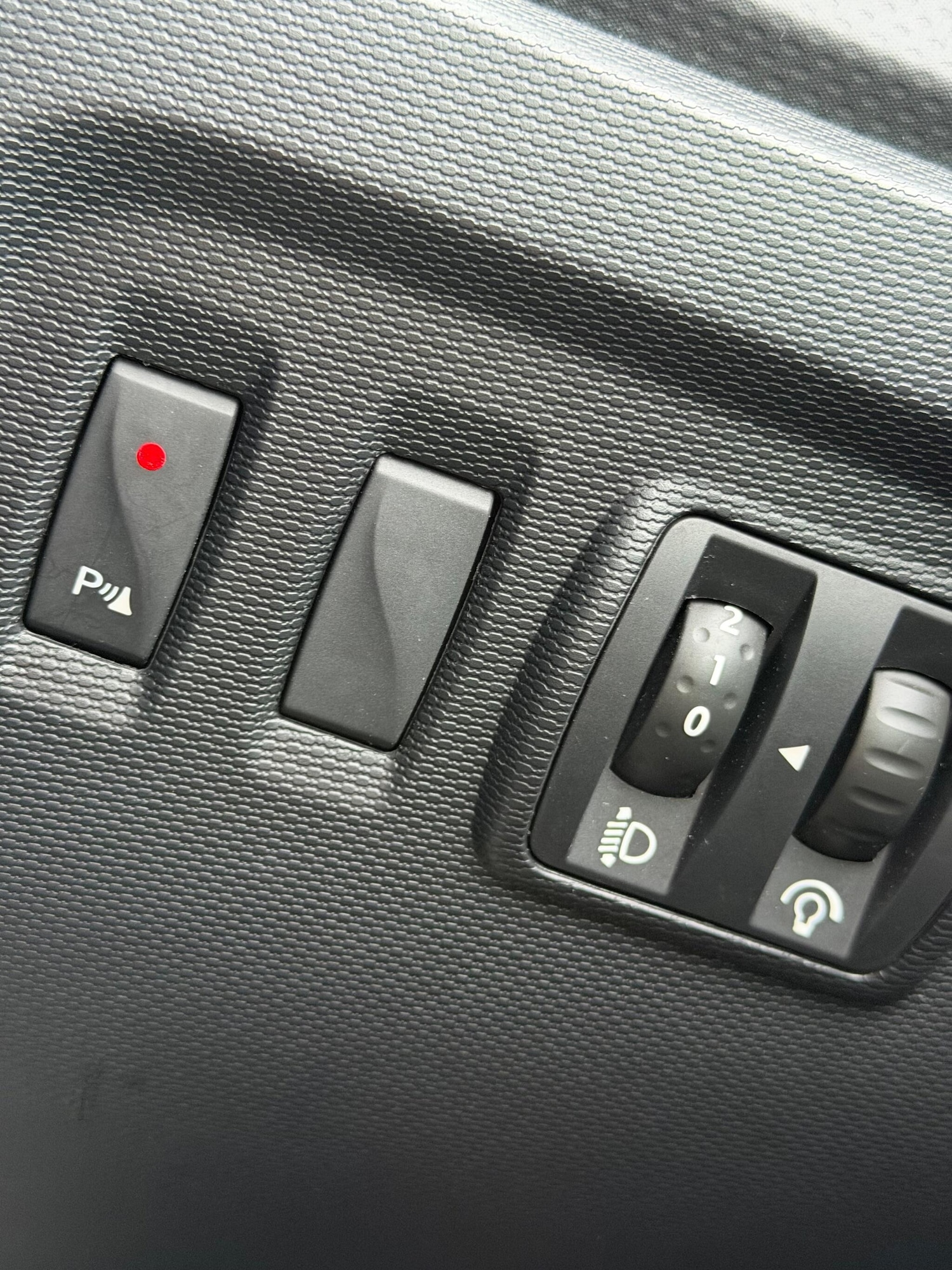 Used Renault Captur 2014 for sale - 77538523: Photo 30