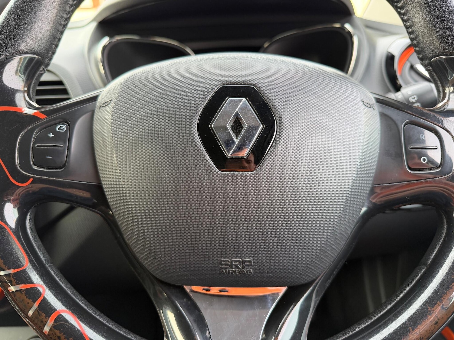 Used Renault Captur 2014 for sale - 77538523: Photo 56