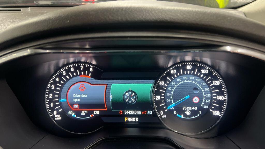 Used Ford Mondeo 2015 for sale - 76802311: Photo 15