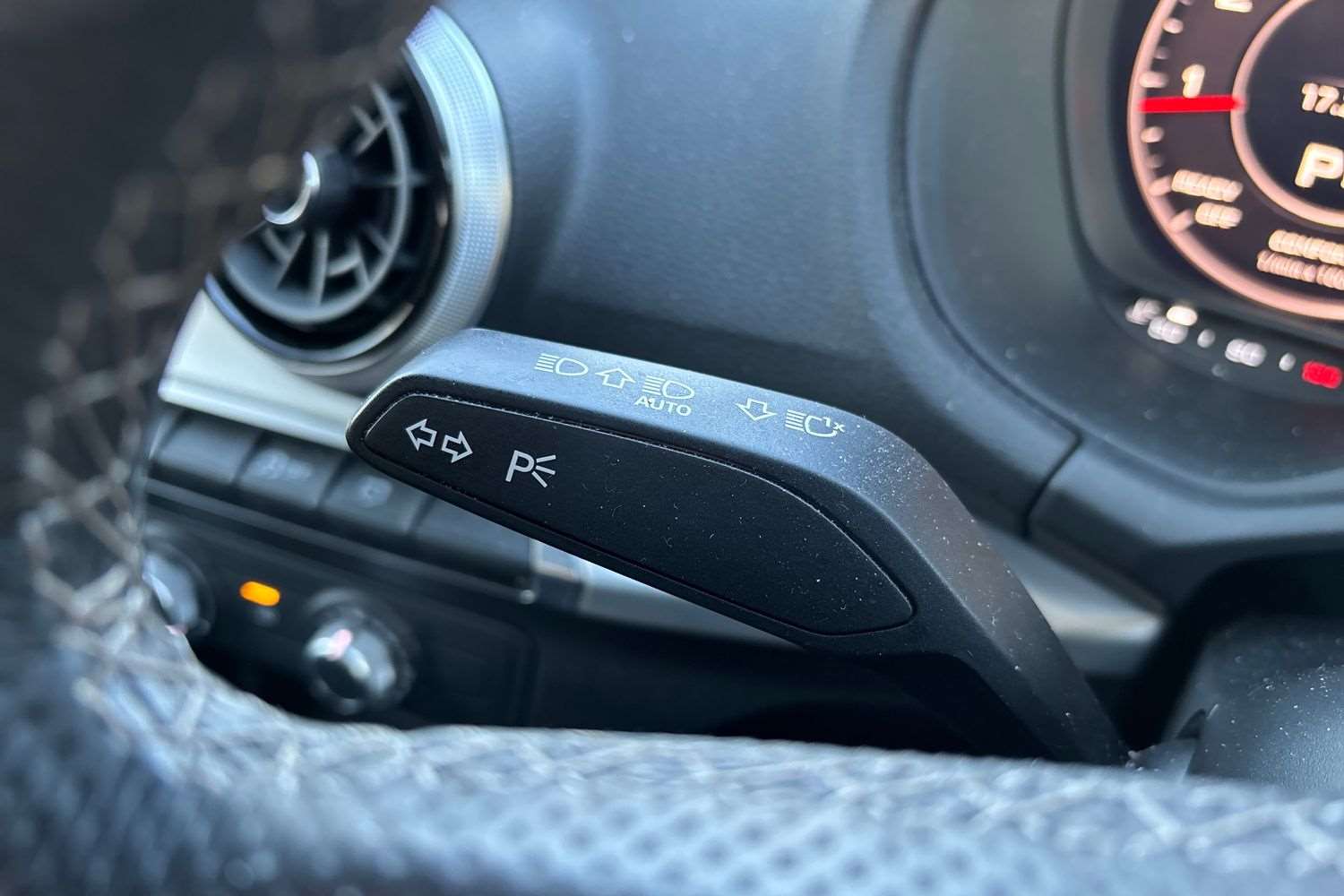 Used Audi Q2 2022 for sale - 77615442: Photo 32