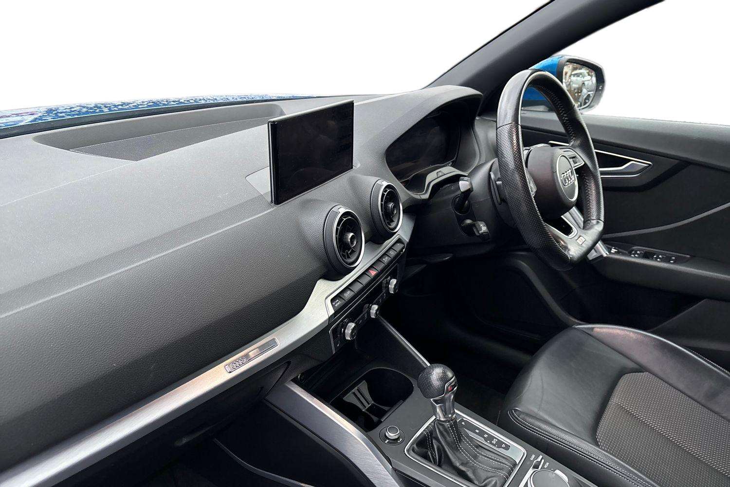 Used Audi Q2 2017 for sale - 76955281: Photo 2