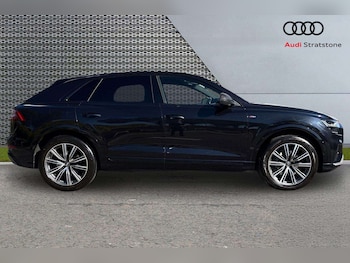 Used Audi Q8 2020 for sale - 78173429: Photo