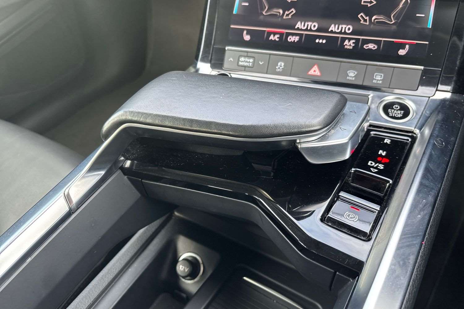 Used Audi e-tron 2021 for sale - 76587645: Photo 15