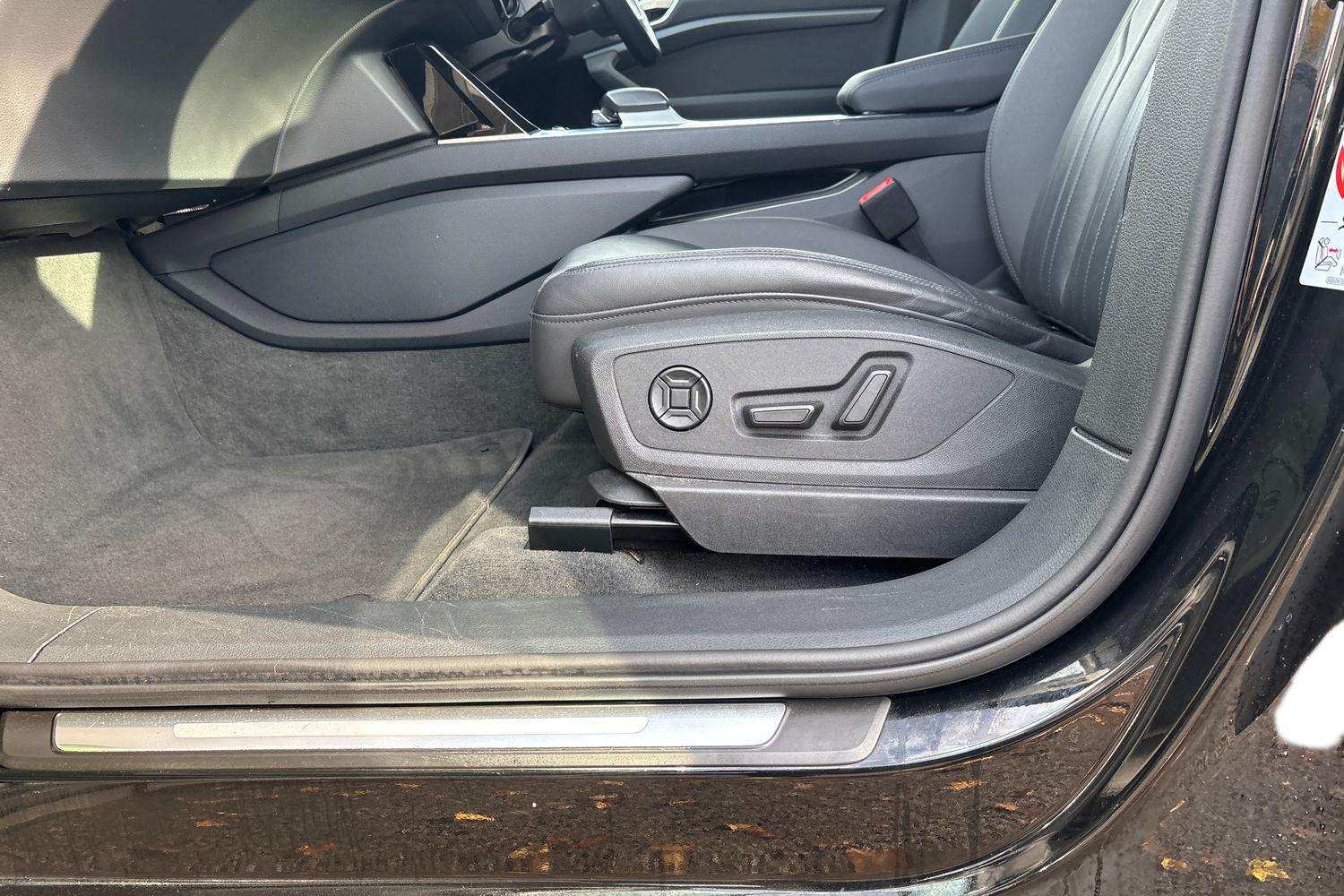 Used Audi e-tron 2021 for sale - 76587645: Photo 21