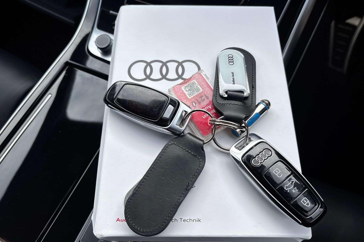 Used Audi Q8 2021 for sale - 77886226: Photo 25