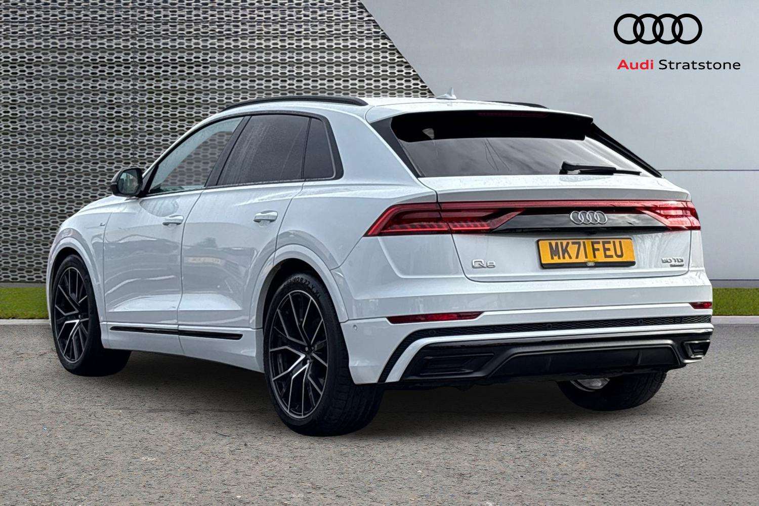 Used Audi Q8 2021 for sale - 77886226: Photo 3