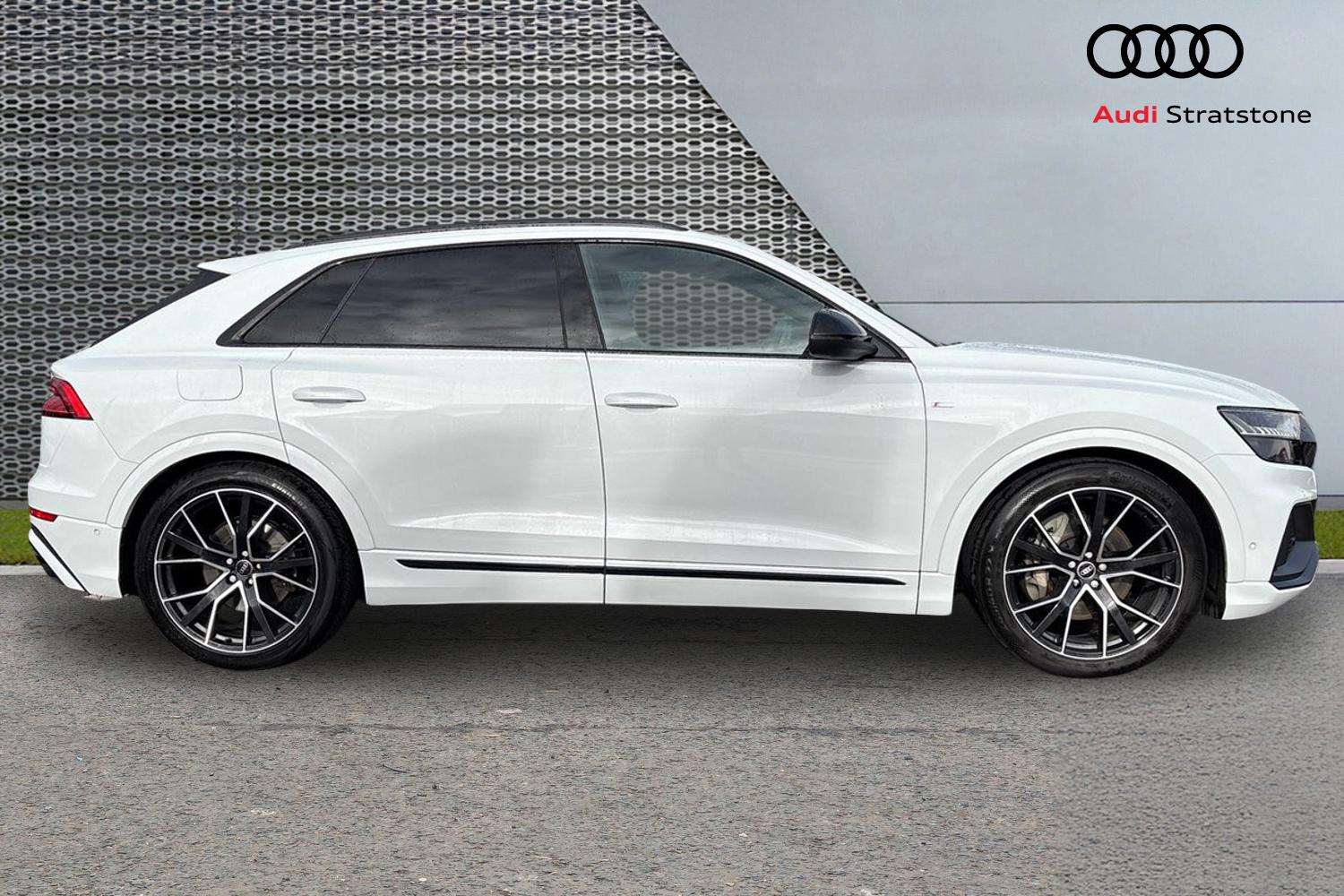 Used Audi Q8 2021 for sale - 77886226: Photo 4