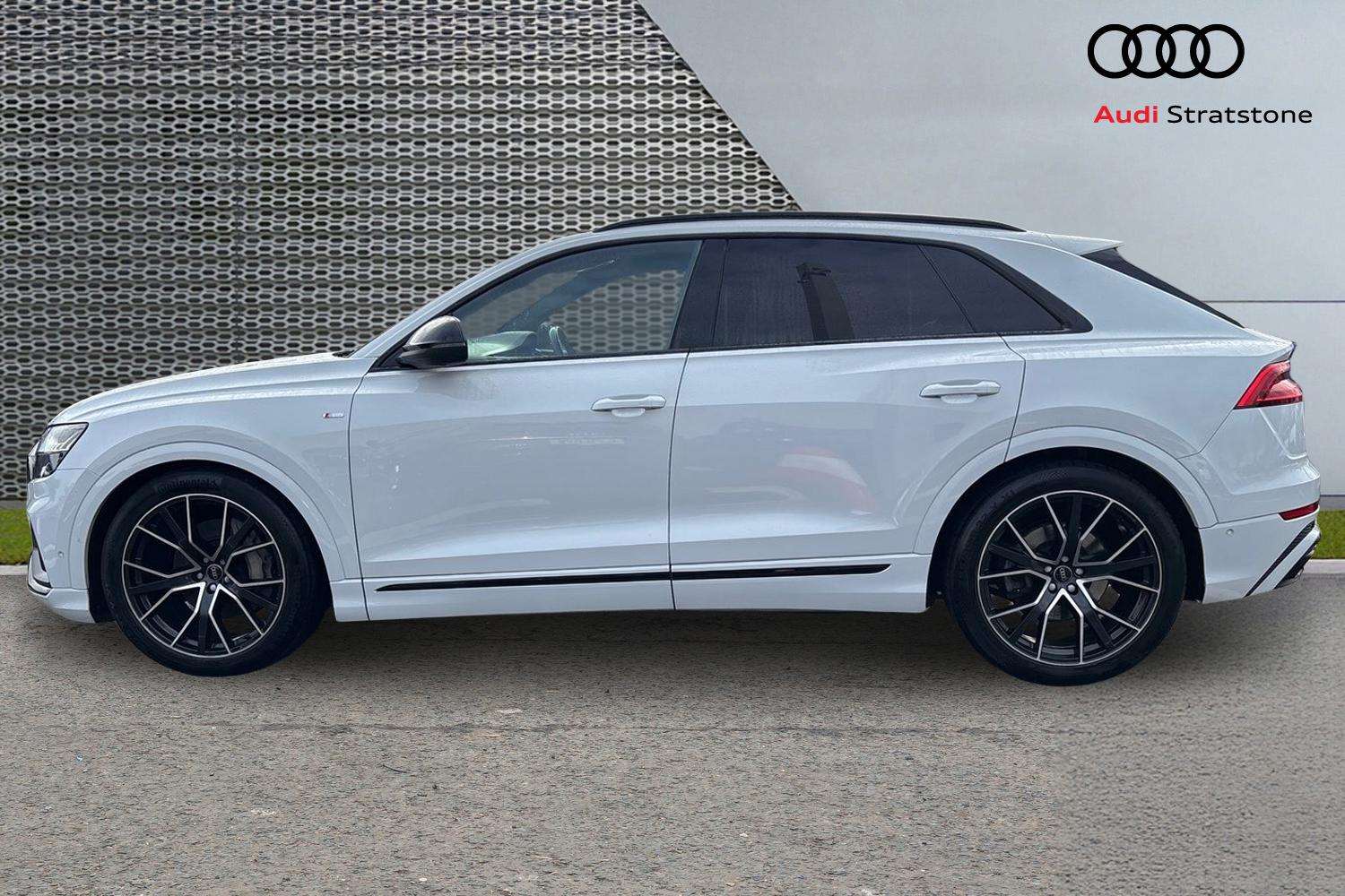 Used Audi Q8 2021 for sale - 77886226: Photo 8