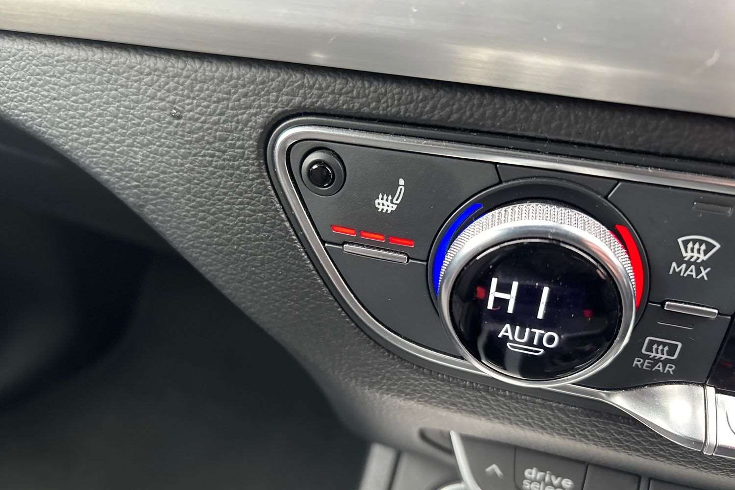 Used Audi Q5 2018 for sale - 77885885: Photo 28