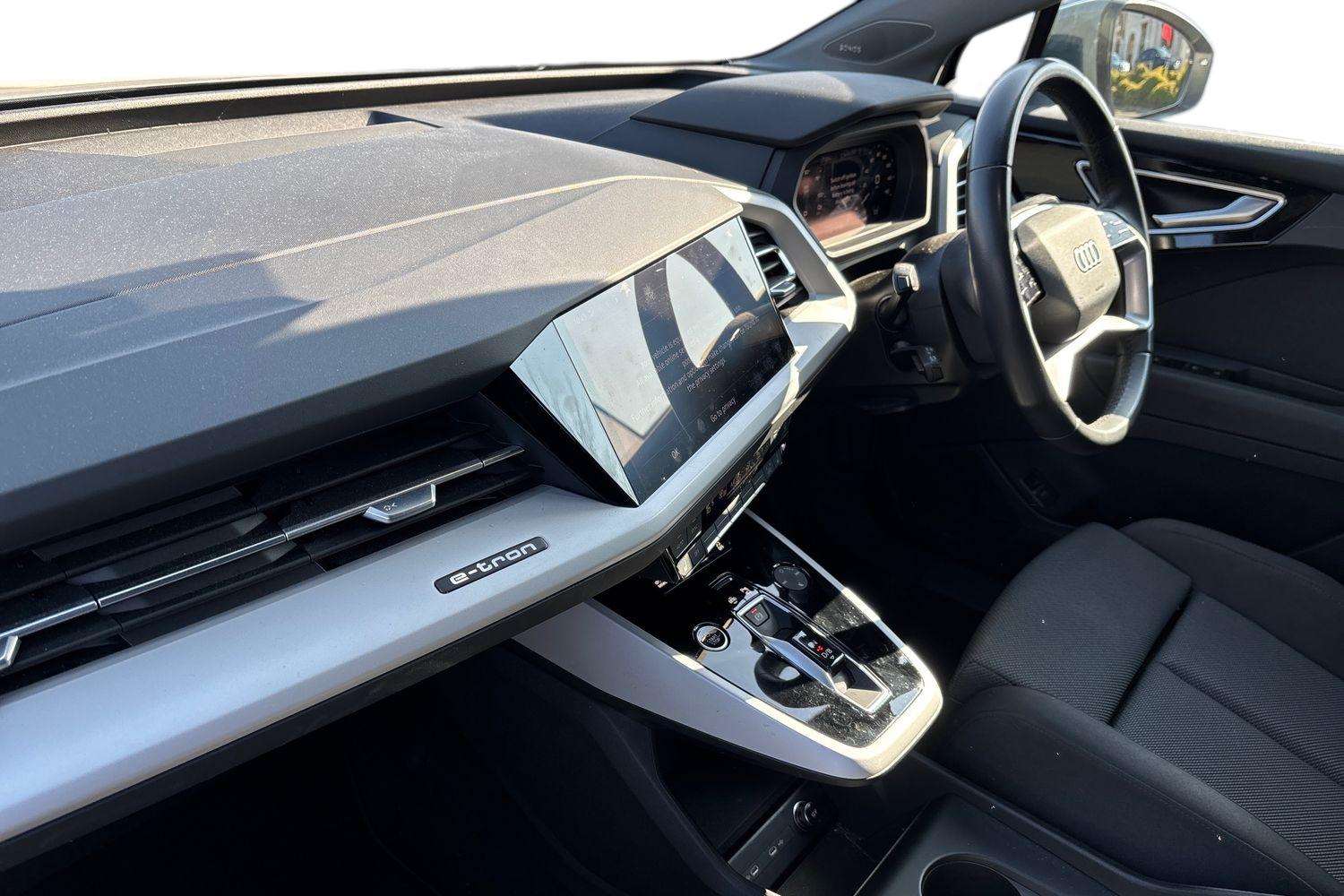 Used Audi Q4 e-tron 2023 for sale - 77995861: Photo 2