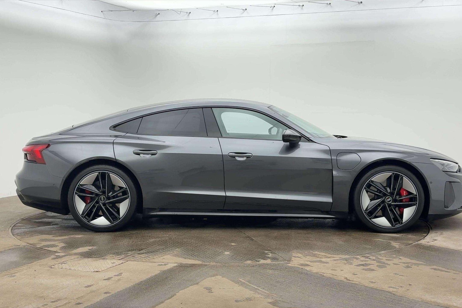 Used Audi RS e-tron GT 2021 for sale - 77270169: Photo 4