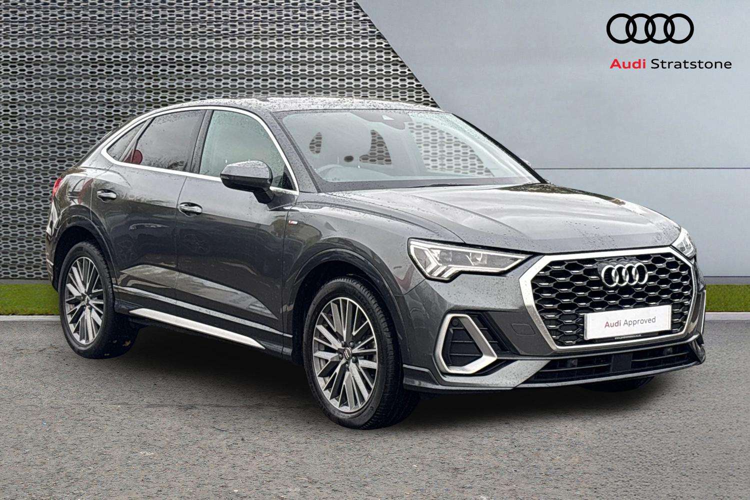 Used Audi Q3 2020 for sale - 76249050: Photo 1