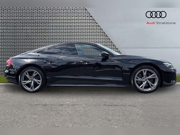 Used Audi e-tron GT 2024 for sale - 79134686: Photo