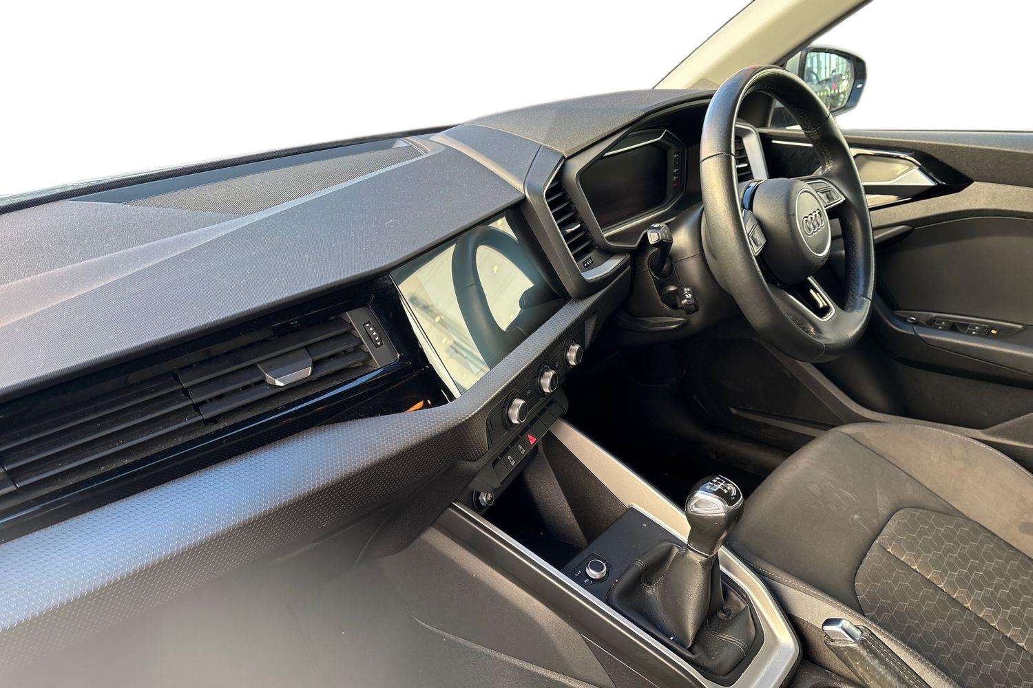 Used Audi A1 2022 for sale - 77123480: Photo 2