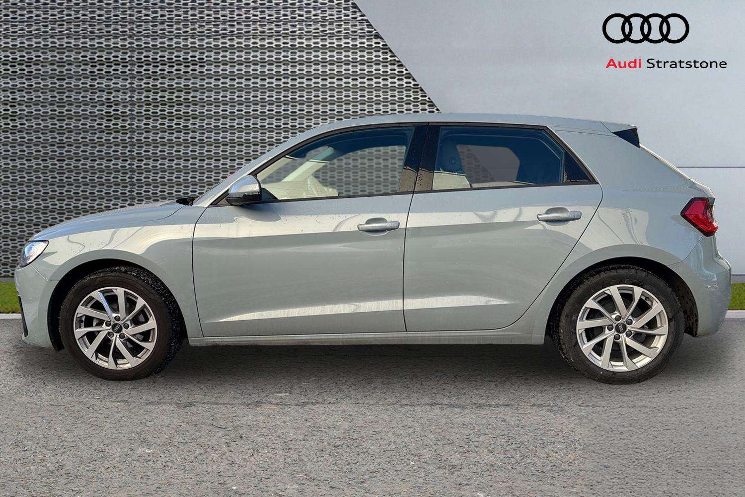 Used Audi A1 2022 for sale - 77123480: Photo 8