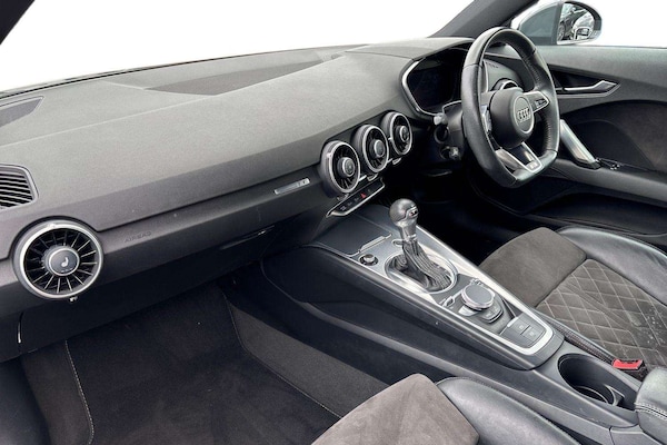 Used Audi TT 2019 for sale - 76170035: Photo 2