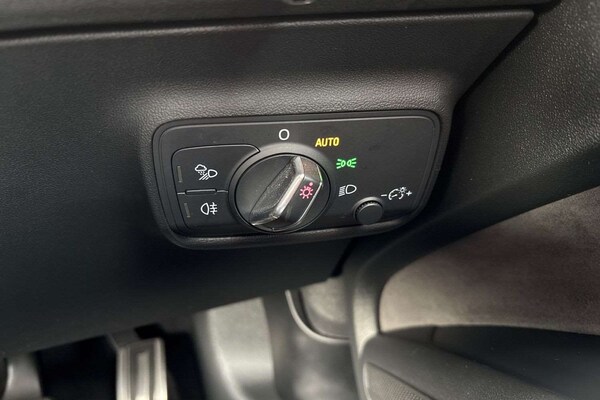 Used Audi TT 2019 for sale - 76170035: Photo 32