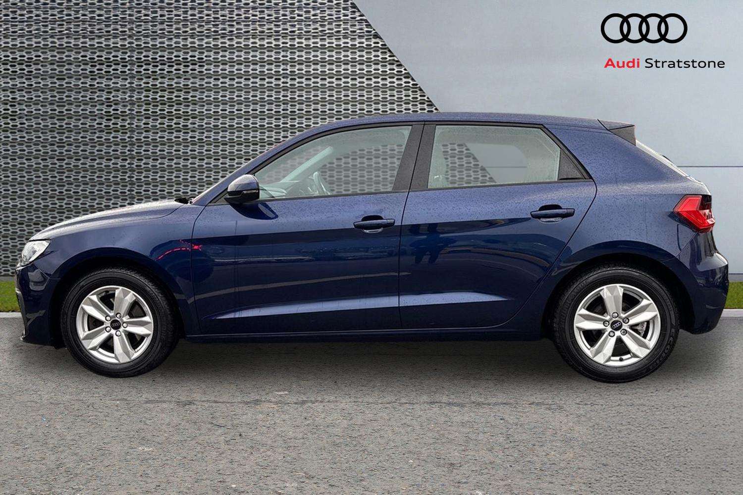 Used Audi A1 2023 for sale - 76411229: Photo 8