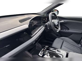 Used Audi Q6 e-tron 2025 for sale - 79678553: Photo