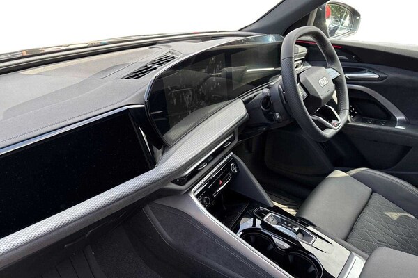 Used Audi Q5 2025 for sale - 75785070: Photo 2