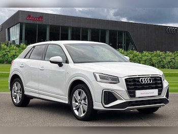 Audi - Q2