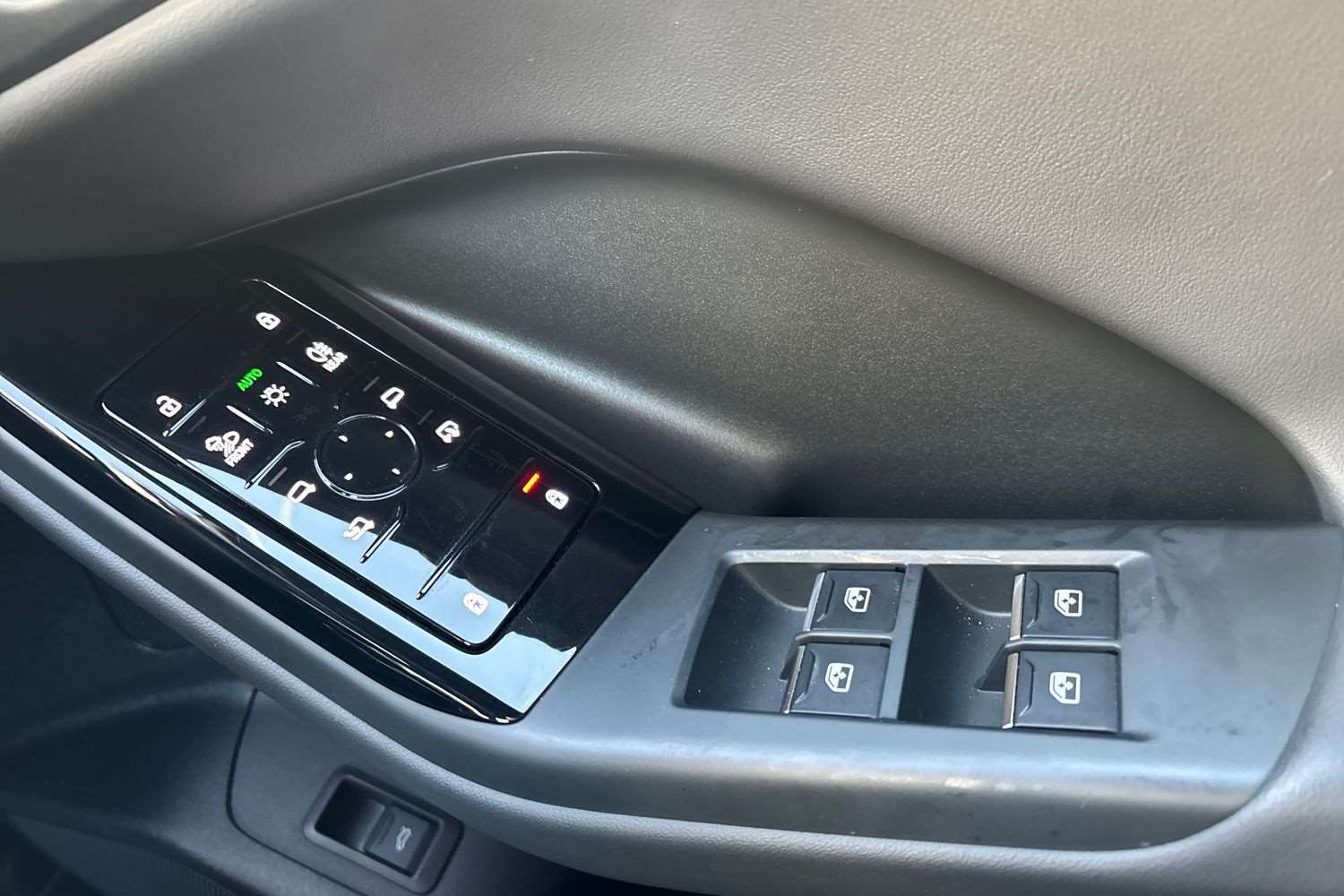 Used Audi Q6 e-tron 2024 for sale - 78173421: Photo 14