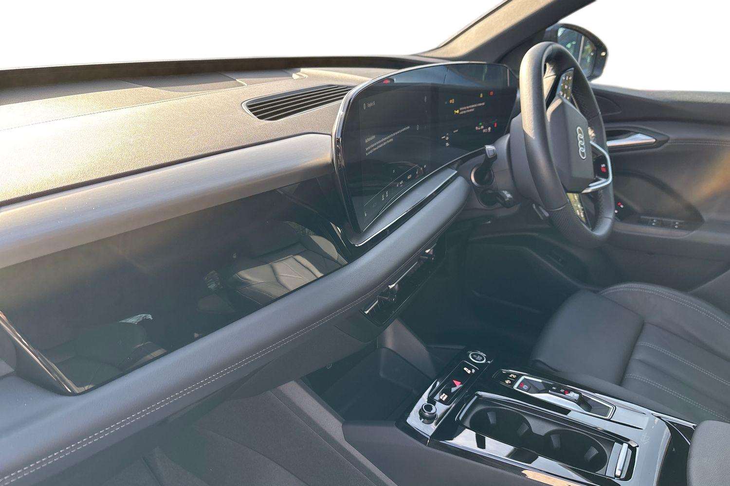 Used Audi Q6 e-tron 2024 for sale - 78173421: Photo 2