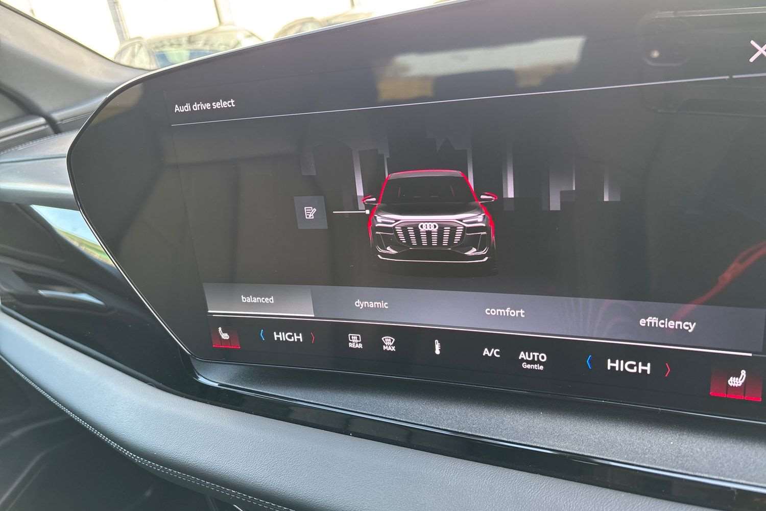 Used Audi Q6 e-tron 2024 for sale - 78173421: Photo 30