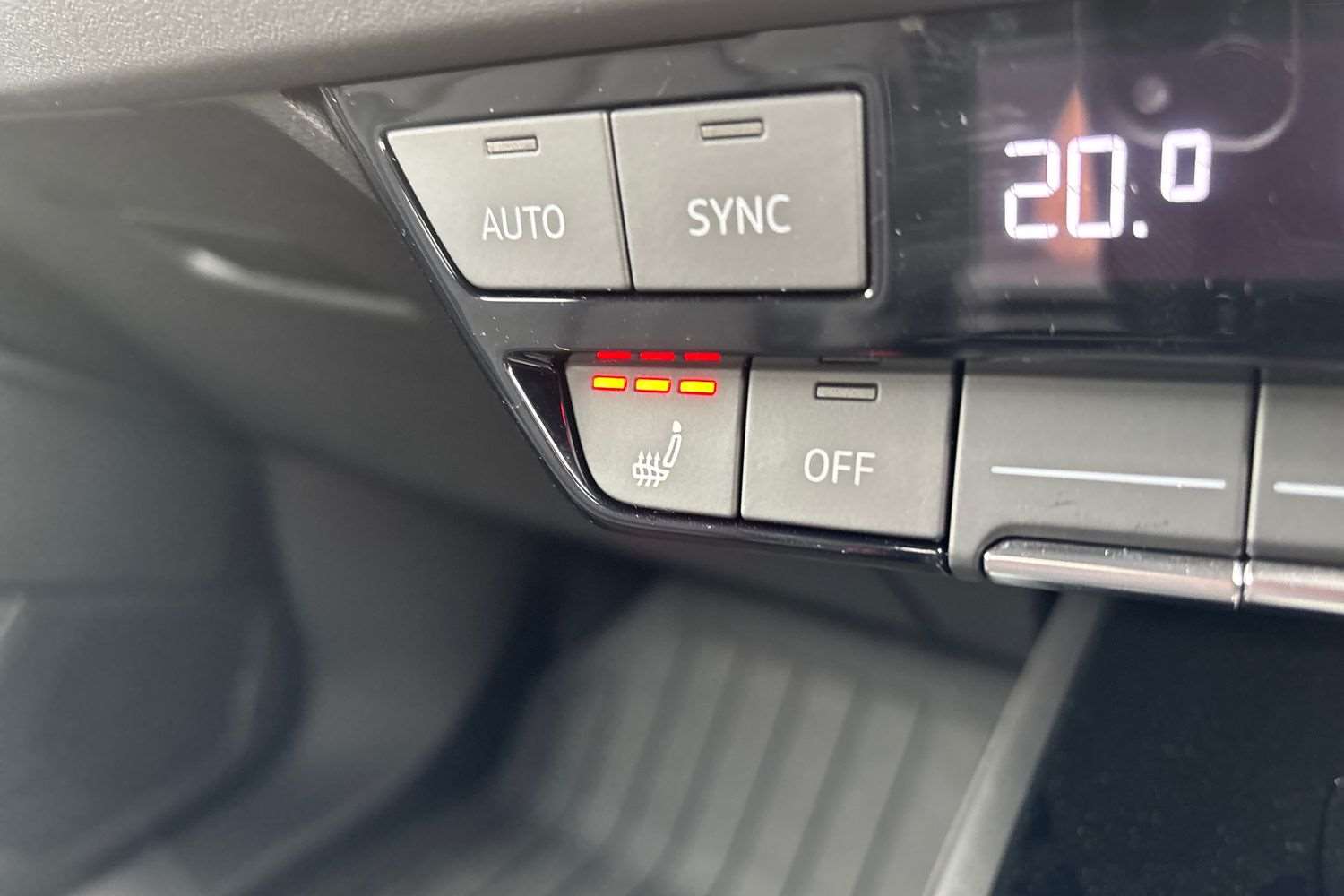 Used Audi Q4 e-tron 2025 for sale - 76113475: Photo 16