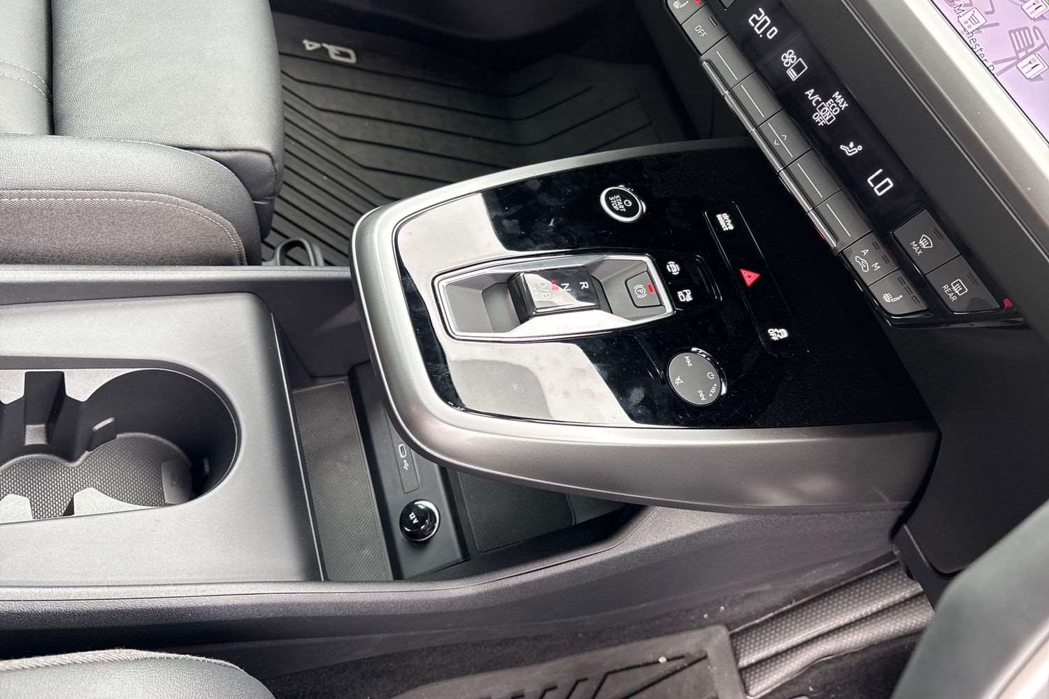 Used Audi Q4 e-tron 2025 for sale - 76113475: Photo 34