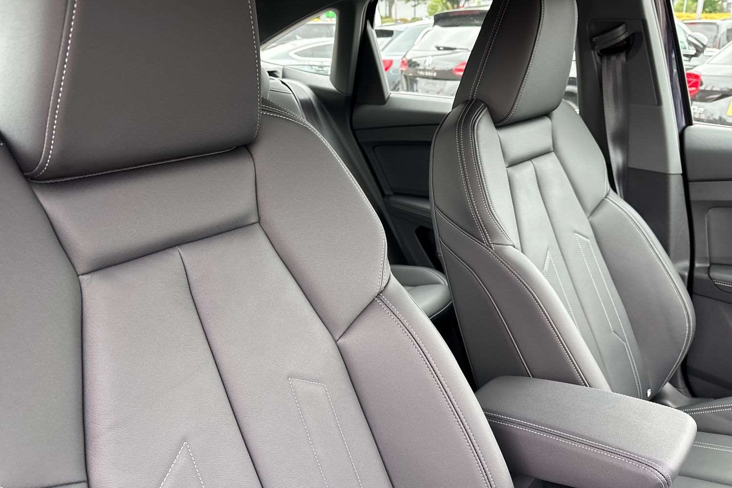 Used Audi Q4 e-tron 2025 for sale - 76113475: Photo 35