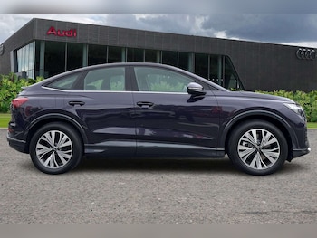 Used Audi Q4 e-tron 2025 for sale - 76113475: Photo 4