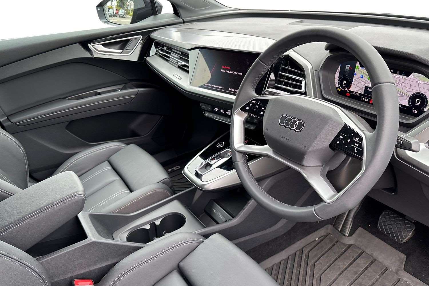 Used Audi Q4 e-tron 2025 for sale - 76113475: Photo 6