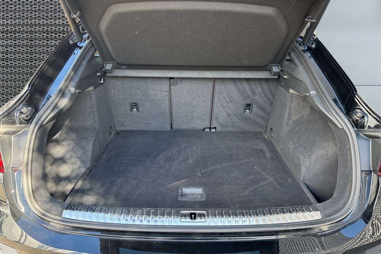 Used Audi Q3 2020 for sale - 78118551: Photo 13