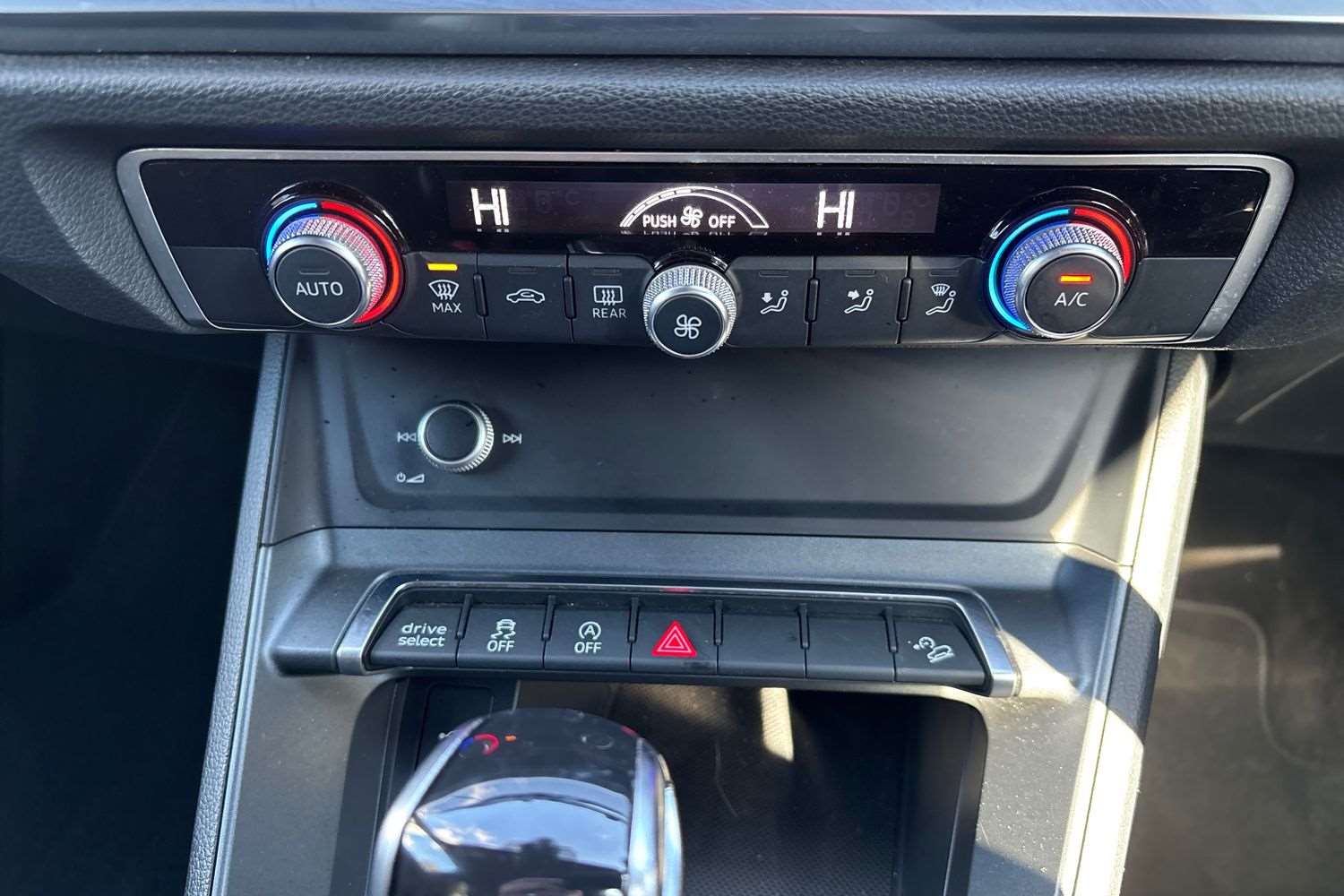 Used Audi Q3 2020 for sale - 78118551: Photo 27