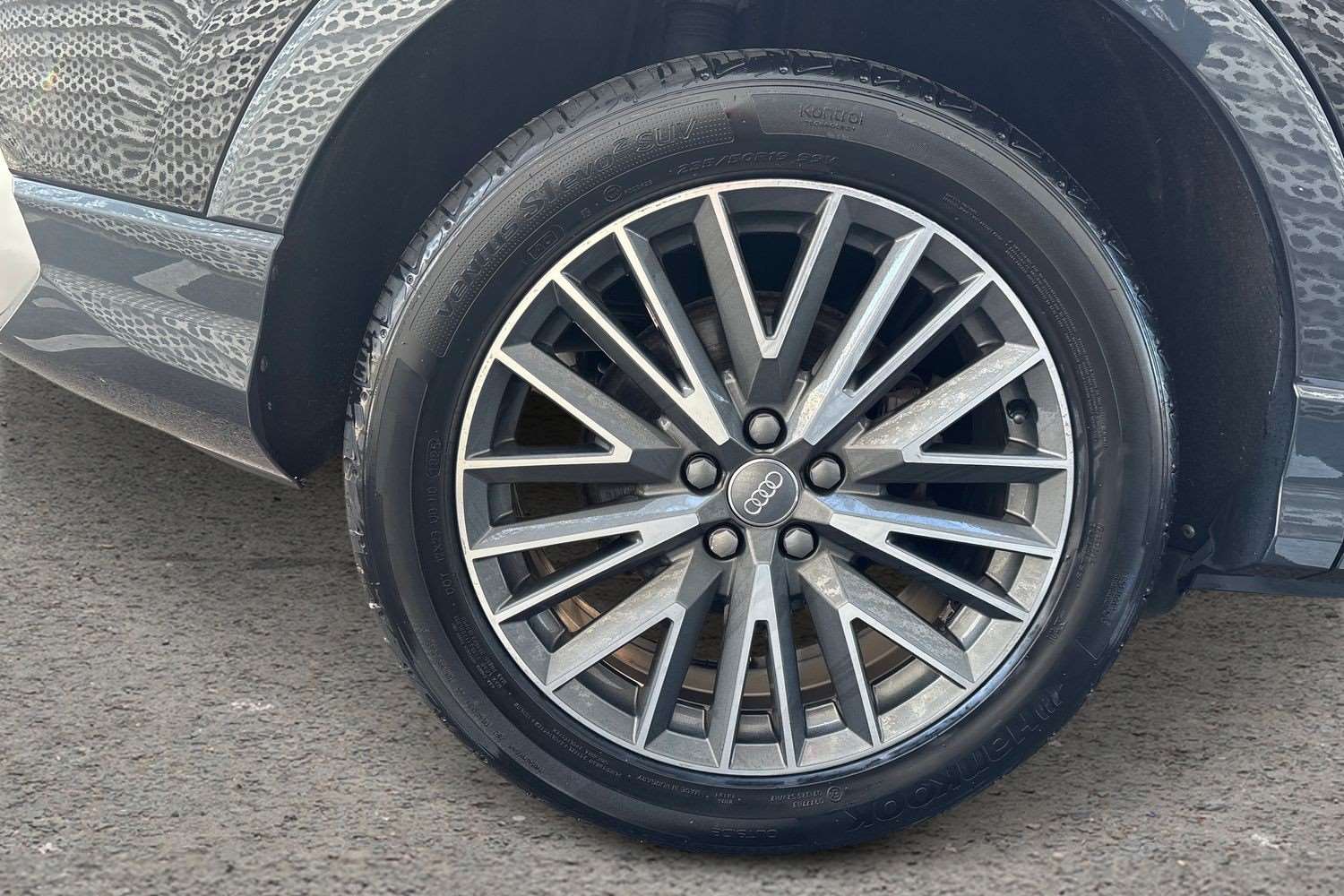 Used Audi Q3 2020 for sale - 78118551: Photo 9