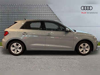 Used Audi A1 2022 for sale - 76087799: Photo